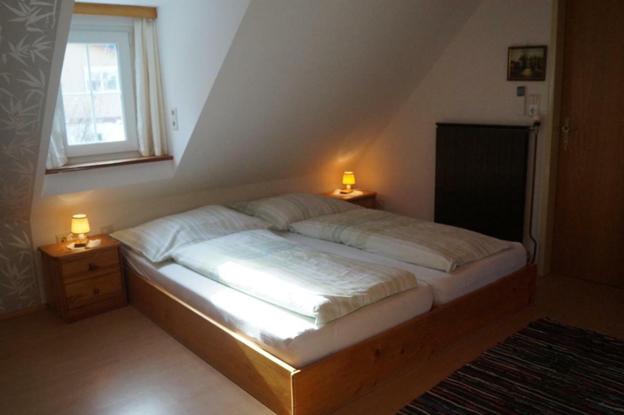 Ferienhaus Schonmaier Villa Gnas Exteriör bild