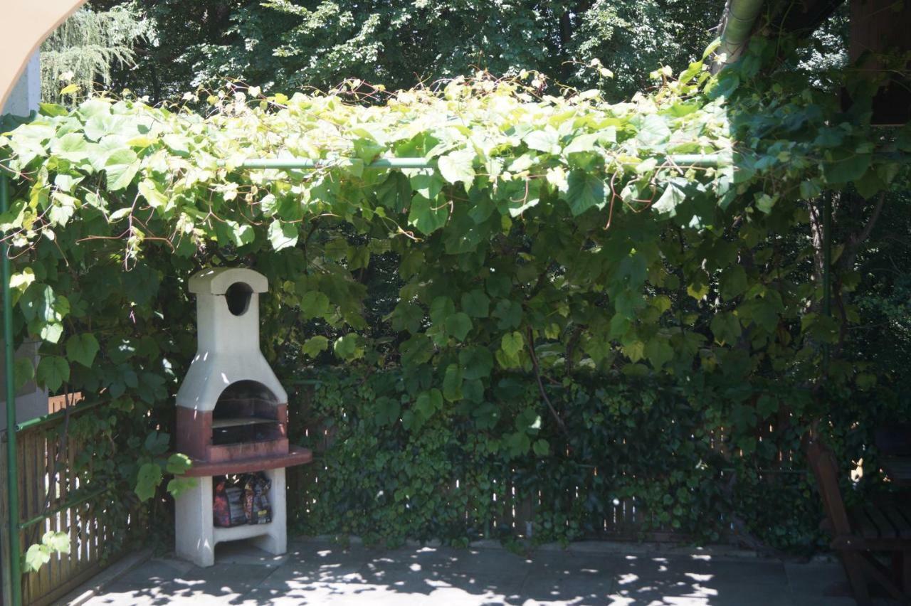 Ferienhaus Schonmaier Villa Gnas Exteriör bild